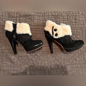 Ugg Georgette black size 9 high heel platform booties suede shearling stilettos